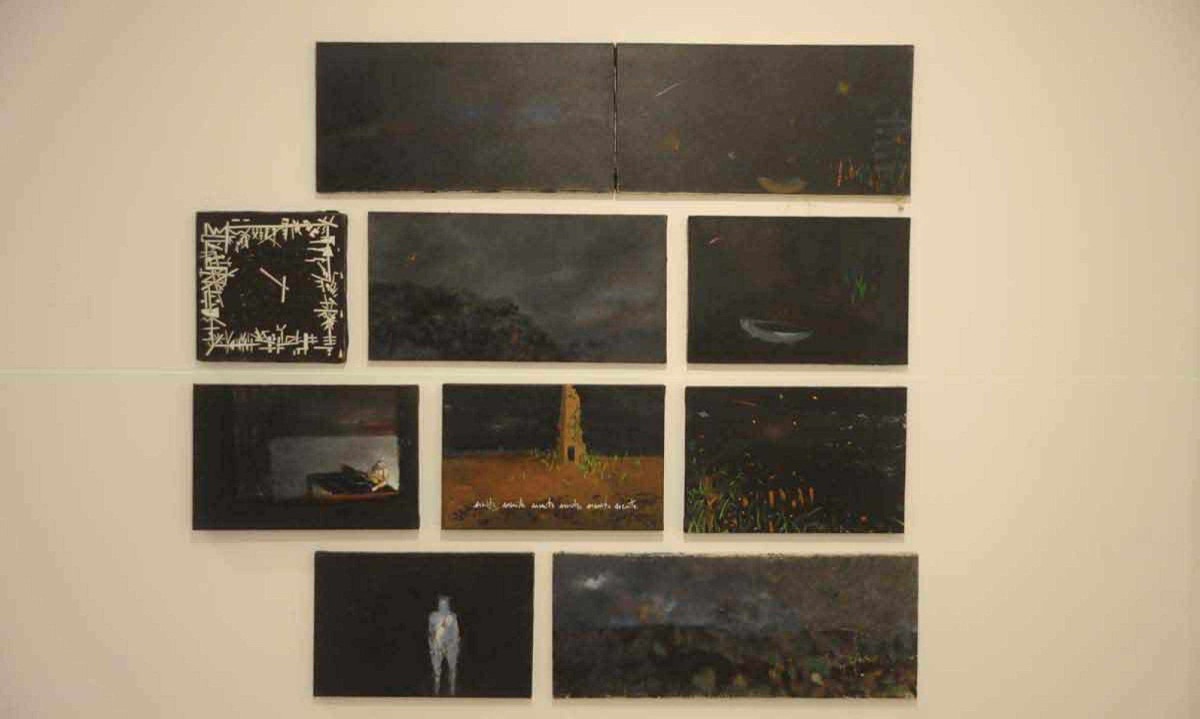 Obras em acrílica sobre tela compõem a exposição Obras em acrílica sobre tela compõem a exposição