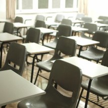 Viralizou: Professora fez teste para saber se alunos conheciam cantores lendários - MChe Lee Unsplash