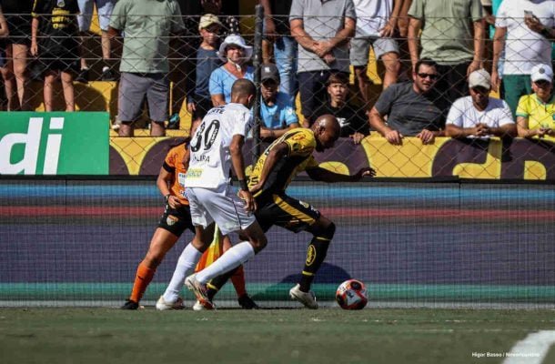 NOVORIZONTINO - Fez um jogo de bom nível, dominando a maior parte do tempo e criando ótimas chances, mas que pararam nas defesas de Brazão. Coletivamente todo o time foi bem. Pablo Dyego foi seu jogador mais perigoso. NOTA 7,0. Foto:  Higor Basso/Grêmio Novorizontino