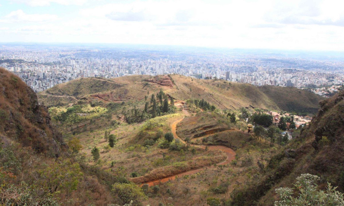A nova área do parque será ível para quem deseja explorar as trilhas, com um bicicletário disponível para quem chegar ao local de bicicleta -  (crédito:  Credito: Jair Amaral/EM/D.A Press. )