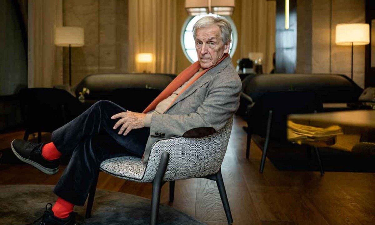 O cineasta Costa-Gavras diz que filmou &quot;Le dernier souffle&quot; pensando nele pr&oacute;prio. &quot;O fim da vida se aproxima&quot;, afirma -  (crédito: Arnaud Finistre/AFP)