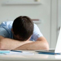 Cansaço excessivo? Talvez não seja falta de suplementos, mas de hormônios - yanalya/ FreePik