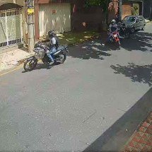 Rua de BH acumula furtos de motos em poucos dias; veja vídeo - Reprodu&ccedil;&atilde;o