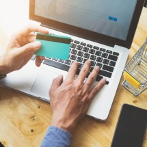 Mineiros tiveram prejuízo de R$ 212 milhões com golpes em compras on-line - Reprodução/Freepik