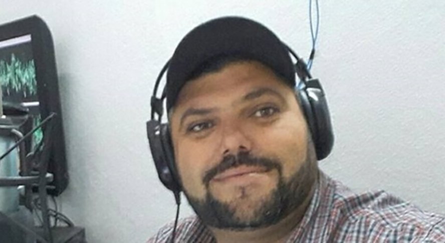 Em 17/1/2018, o radialista Jefferson Pureza, 39 anos, foi morto a tiros em Edealina (Goiás) na varanda de casa. 