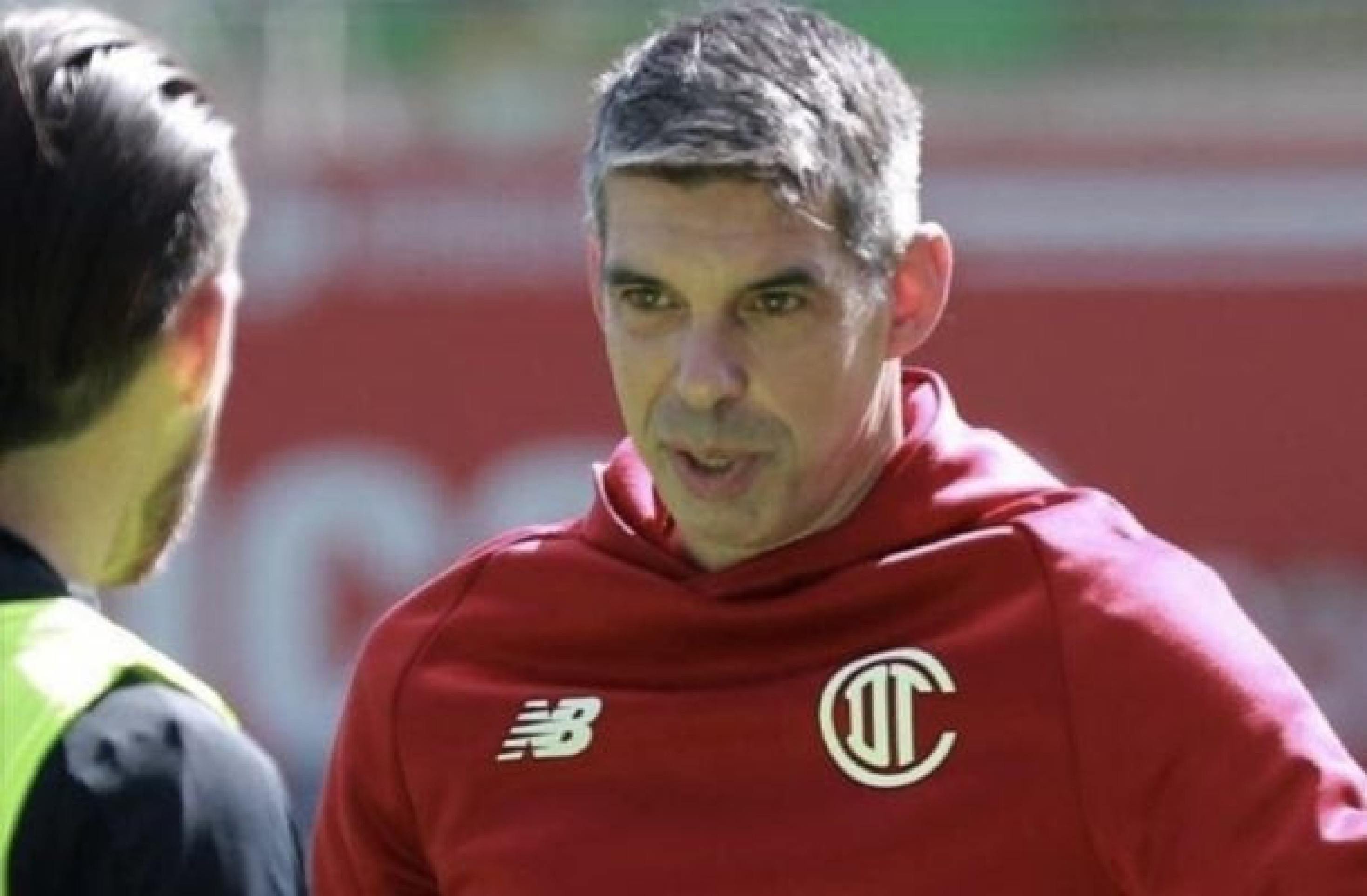 Flamengo acerta contratação de técnico português para time sub-20