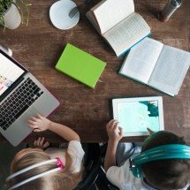 Tecnologia e interdisciplinaridade ampliam a educação - DINO