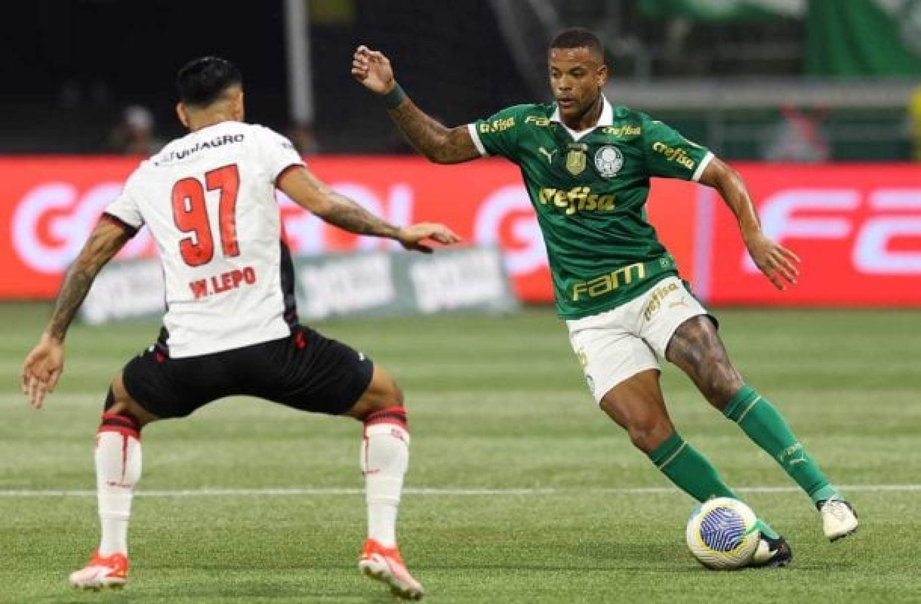 Atlético-MG abre conversas para contratar Caio Paulista, do Palmeiras