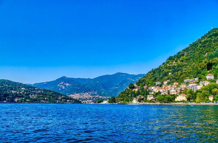 Segundo a empresa, cada lata vem com 400 mililitros de “ar 100% autêntico” da região do lago, que vem atraindo cada vez mais turistas nos últimos anos.