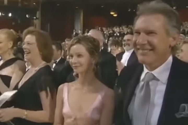 A plateia reagiu com risos e aplausos diante da cena inesperada. Em uma entrevista, Berry afirmou ter ficado pega de surpresa, mas levou a situação com bom humor, dizendo que 