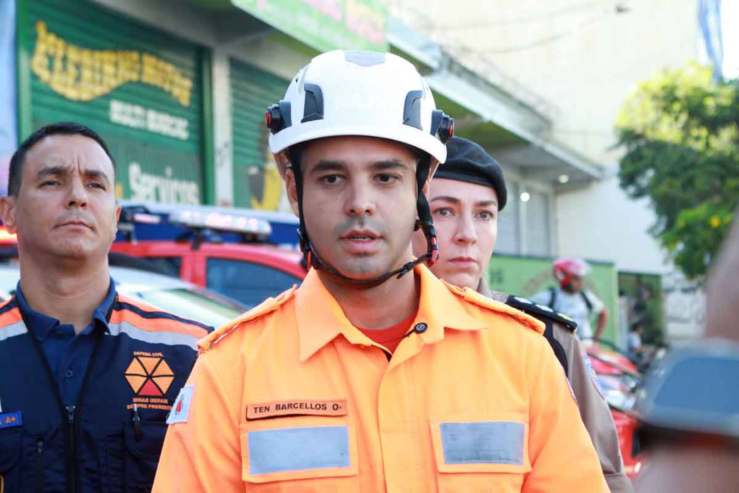 Tenente Henrique Barcelos Porta-voz do CBMMG 