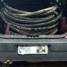 Falsos funcionários de empresa são presos por furto de fios de cobre - PMMG/Divulgação