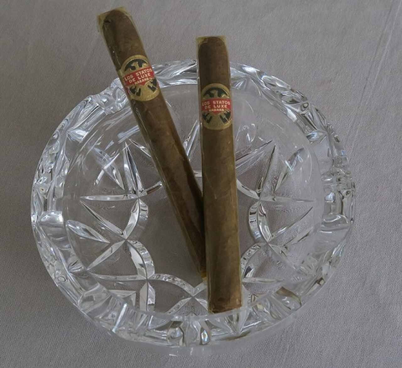 Embora existam charutos mais suaves de outras regiões, os cubanos são frequentemente buscados por quem valoriza intensidade e qualidade.