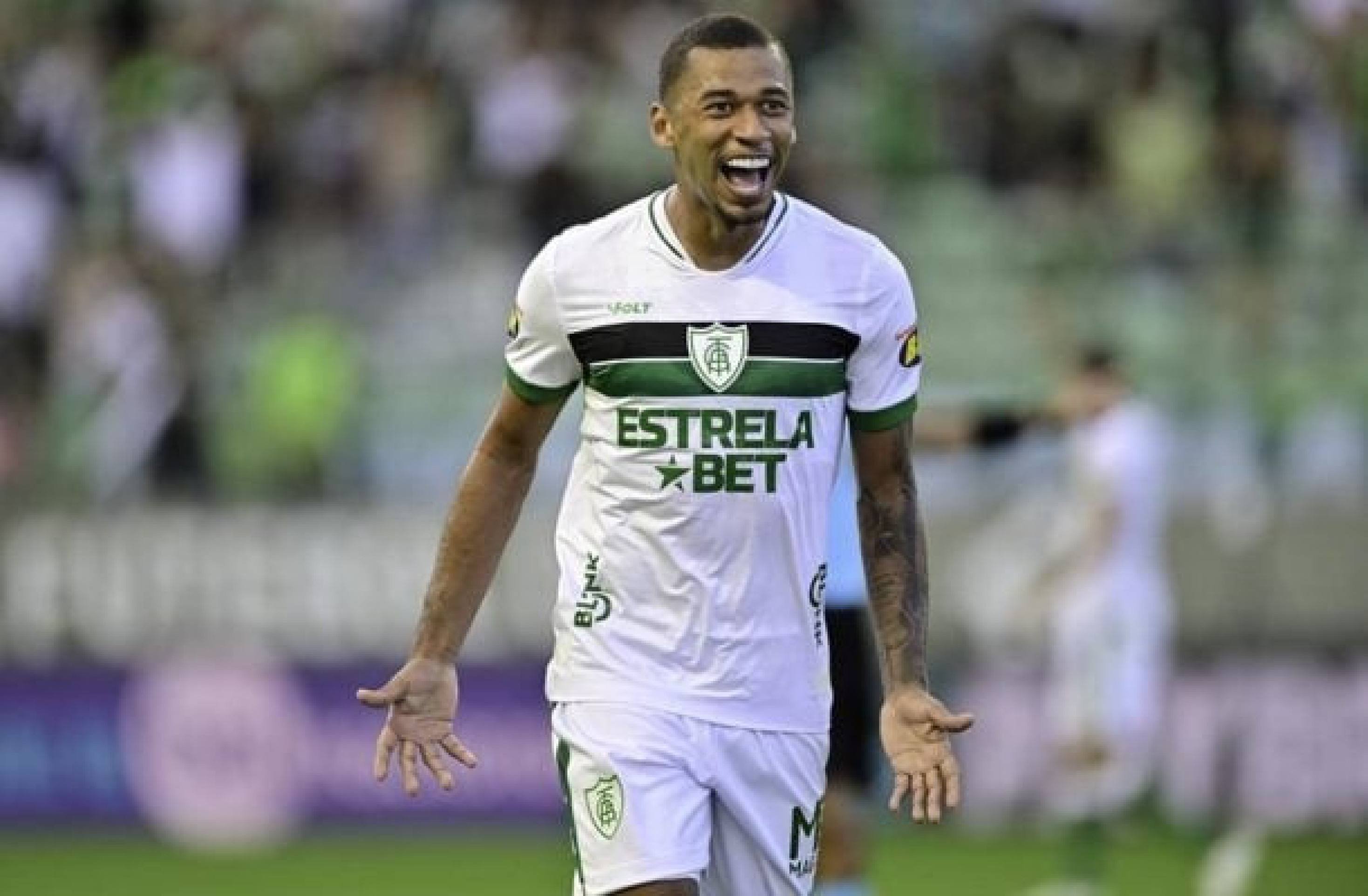 Diretor do América-MG afirma que Vasco tem interesse em Fabinho, mas descarta negócio