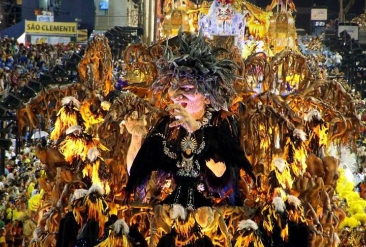 São Clemente - A escola do bairro Cidade Nova tem as cores amarelo e preto e levará o enredo 