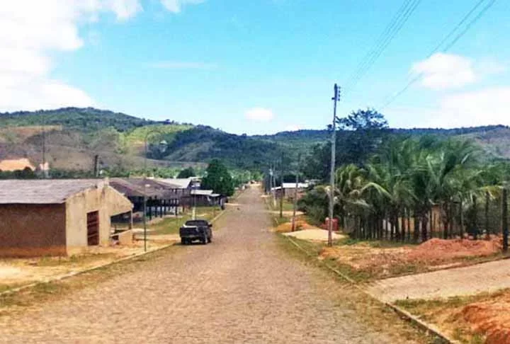 UiramutÃ£ registra renda baixa e abismo social entre seus moradores. A oferta de serviÃ§os bÃ¡sicos Ã© precÃ¡ria, o que contribui para o pÃ©ssimo desempenho no IPS. 
