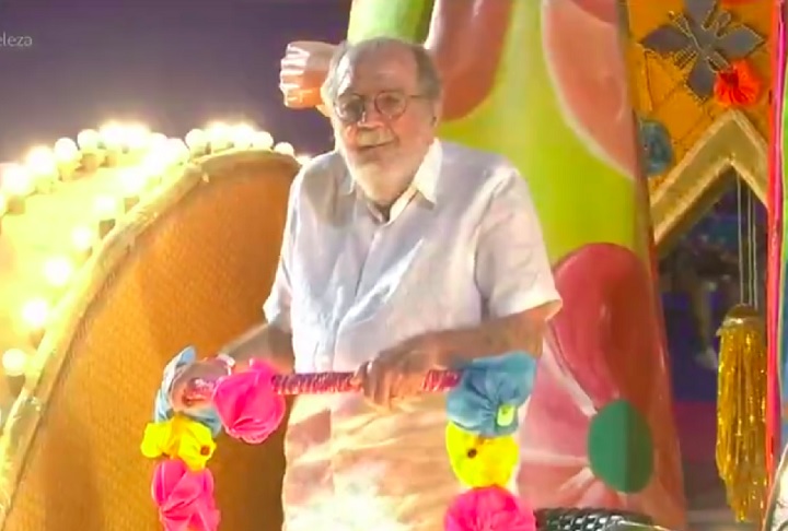 Mais recentemente, em 2024, Diegues participou do desfile da Beija-Flor de Nilópolis, que homenageou Maceió, capital de Alagoas. Ele esteve no penúltimo carro.