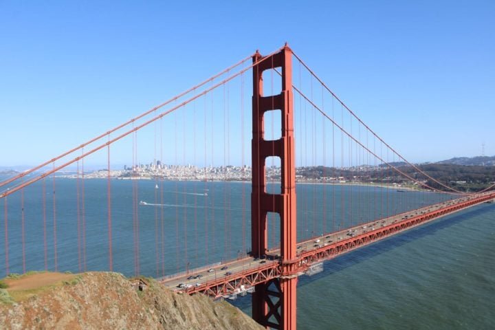 A CalifÃ³rnia, por sua vez, Ã© o estado mais populoso do paÃ­s, com mais de 39 milhÃµes de habitantes.