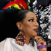 Drag queen espera por transplante de rim e ganha show beneficente - Reprodução/Redes sociais