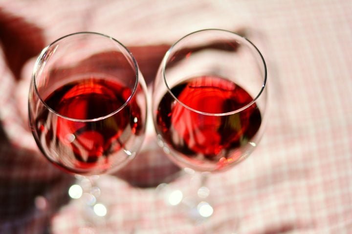 Em terceiro, aparece o espumante Differenziato Nature Rosé Gamay 2023, da Belmonte, de Farroupilha.