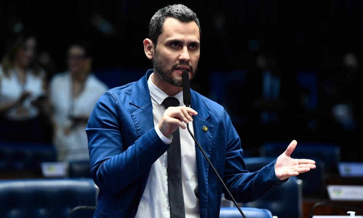 Parlamentar criticou o ministro Alexandre de Moraes e o STF ap&oacute;s a Corte solicitar um parecer da Procuradoria-Geral da Rep&uacute;blica sobre um poss&iacute;vel pedido de pris&atilde;o do ex-presidente -  (crédito: Roque de S&aacute;/Ag&ecirc;ncia Senado)
