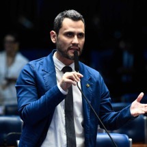 Cleitinho explica vídeo com Virgínia: 'Fui muito ausente para minha filha' - Roque de S&aacute;/Ag&ecirc;ncia Senado