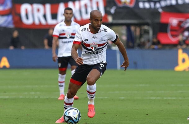 LUCAS - Substituiu André Silva e melhorou demais o ataque do São Paulo, unindo velocidade com boa finalização. No primeiro minuto em campo, quase marcou. Foi a melhor oportunidade do São Paulo no jogo - Nota 7,0 - Rubens Chiri/Saopaulofc.netelhor chance do São Paulo na partida - Nota 7,0 - 
