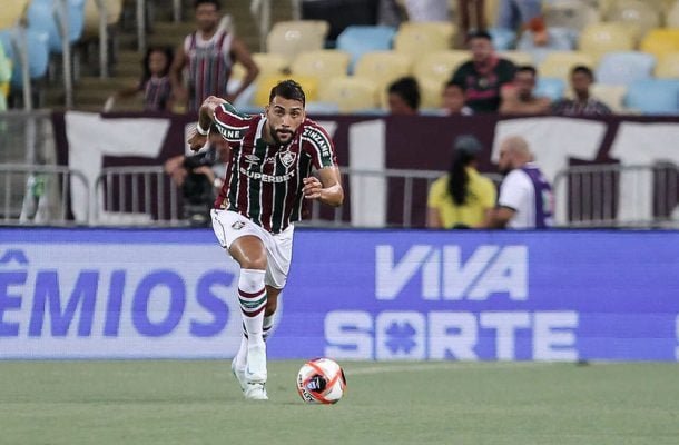 FREYTES - Também transmitiu segurança, e ainda começou  a jogada do segundo gol do Fluminense, com belo passe para Fuentes  - Nota 7,0 - Lucas Merçon/Fluminense F.C