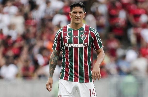 CANO - Fez um gol aos 38 segundos e depois teve outras boas chances. No segundo tempo, isolou uma bola, sozinho, quase na marca do pênalti. Pelo menos o tento desperdiçado não fez falta ao Fluminense. Atuação bem ao seu estilo: pouca movimentação, mas com alto grau de decisão - Nota 7,0 -  Lucas Merçon/Fluminense F.C