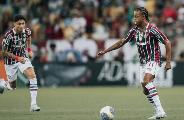 KENO -  Substittuiu Canobbio e manteve o bom nível no ataque, criando boas jogadas - Nota 6,0 -Lucas Merçon/Fluminense