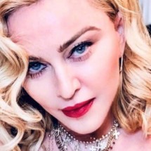 Madonna elege 'Emilia Pérez' como o melhor filme e protagonista agradece