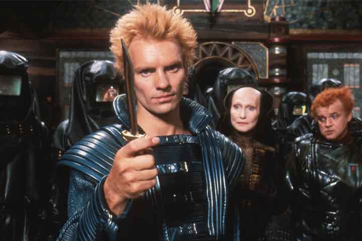 O artista inglês também já se aventurou algumas vezes no cinema. Entre os filmes em que atuou estão “Dune” (1984), de David Lynch, “Quadrophenia” (1979) e “Radio On” (1979). 
-Divulgação