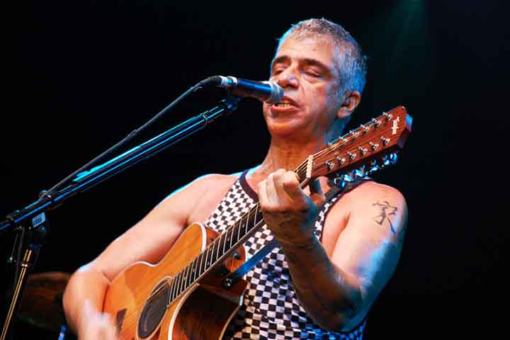 Cabia a Lulu tentar repetir o sucesso no ano seguinte e completar a trilogia produzida por Limina. O Ã¡lbum 