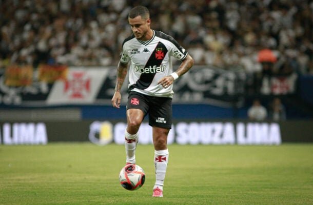 COUTINHO - Maioria das ações do Vasco passava pelo seu pé. Acertou boas jogadas, quase fez um gol, mas faltou aquele algo a mais. - NOTA 7,0. Foto: Matheus Lima / Vasco