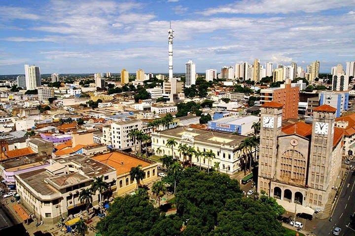 16º lugar: Cuiabá - O aluguel médio na capital do Mato Grosso é R$ 39,83/m². A população da cidade é de 650.877 habitantes. 
