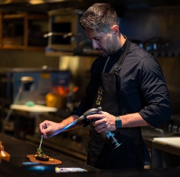Kazuo Harada (foto), do Kazuo Restaurante (São Paulo); Gerônimo Athuel, do Ocyá (Rio de Janeiro); Tássia Magalhães, do Nelita (São Paulo); e Luiz Filipe Souza, do Evvai (São Paulo).