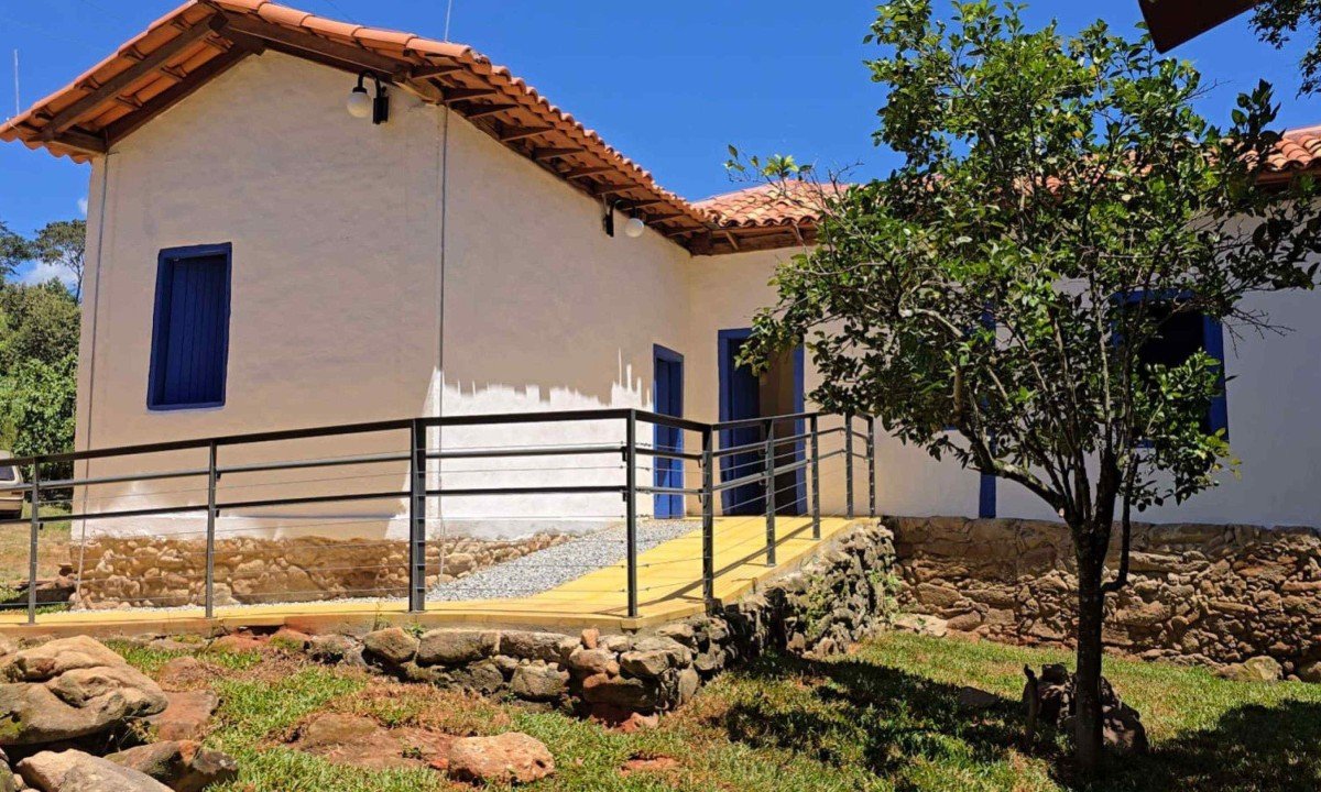Tombada pela Prefeitura de Belo Vale como patrimônio cultural municipal, o imóvel será destinado ao uso pelos grupos de congado de Vargem de Santana -  (crédito: MPMG)
