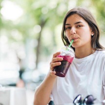 Onda de calor: alimentos refrescantes que podem sabotar o emagrecimento - Freepik