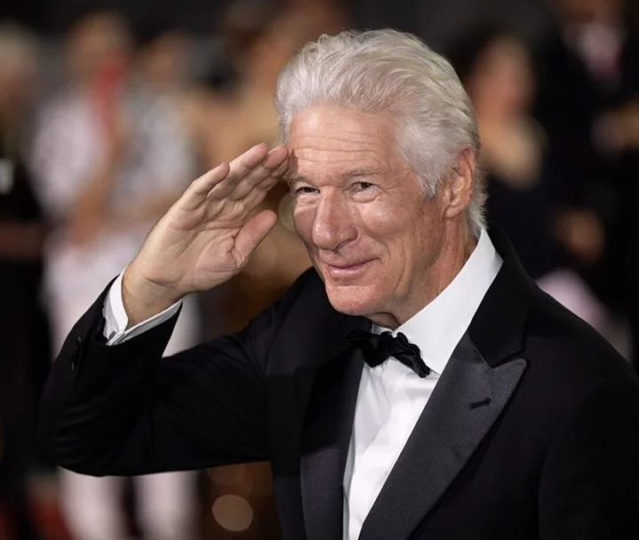 Richard Gere critica Donald Trump ao receber prêmio na Espanha: 