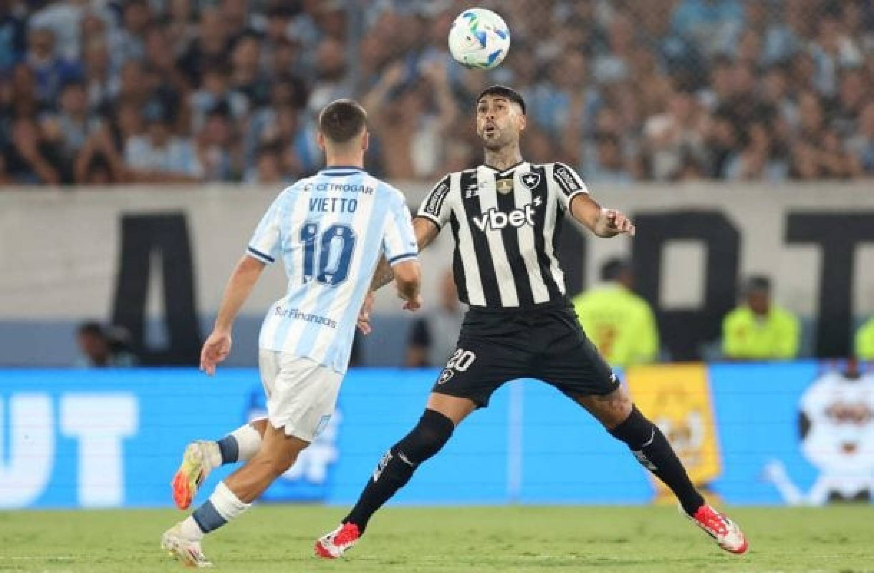 Barboza reconhece partida ruim do Botafogo: ‘Não mostra nossa melhor versão’