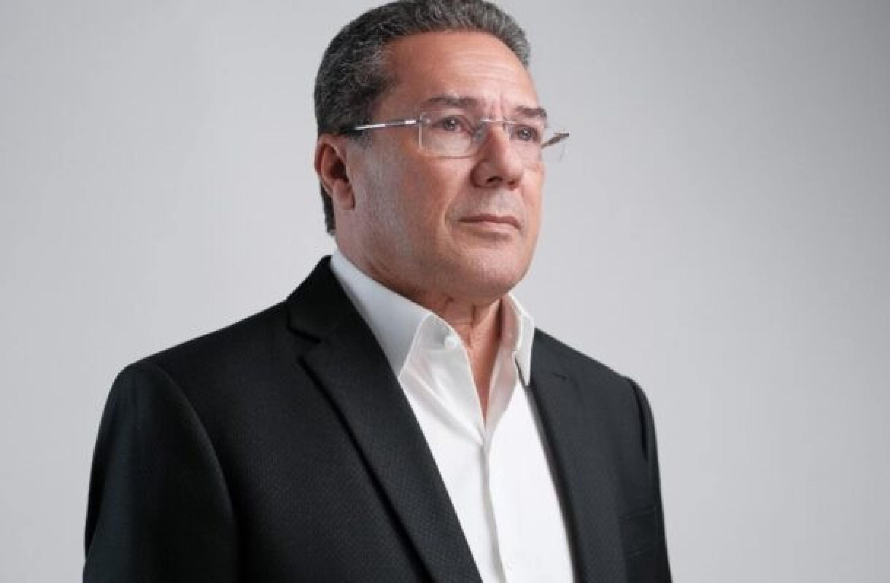 Oficial! Luxemburgo chega à Band para reeditar parceria com Galvão Bueno