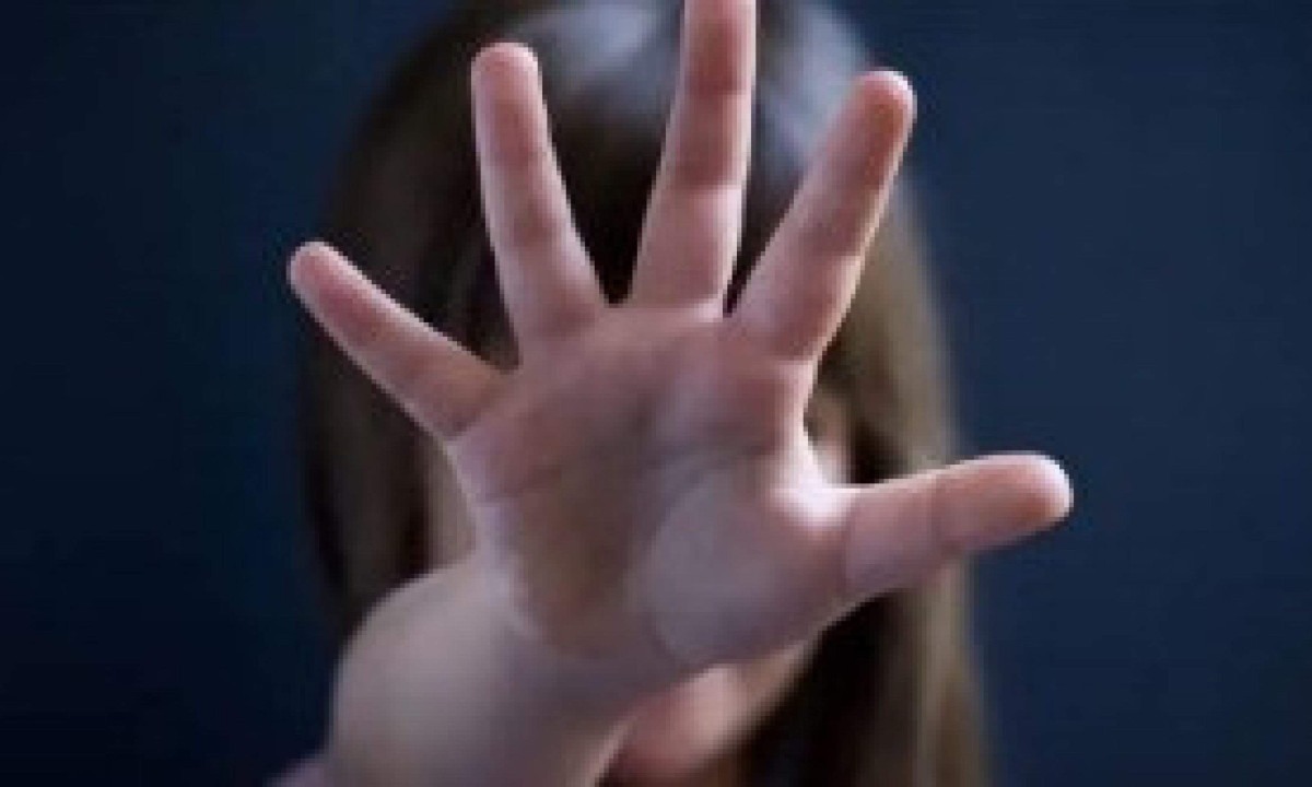 Criança foi encontrada com fezes pelo corpo e marcas de agressão -  (crédito: Pixabay)
