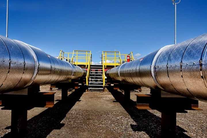 Keystone é um sistema de transporte de petróleo que liga as areias de Alberta, no Canadá, aos Estados Unidos. Este oleoduto é uma parte crucial da infraestrutura energética da América do Norte.
