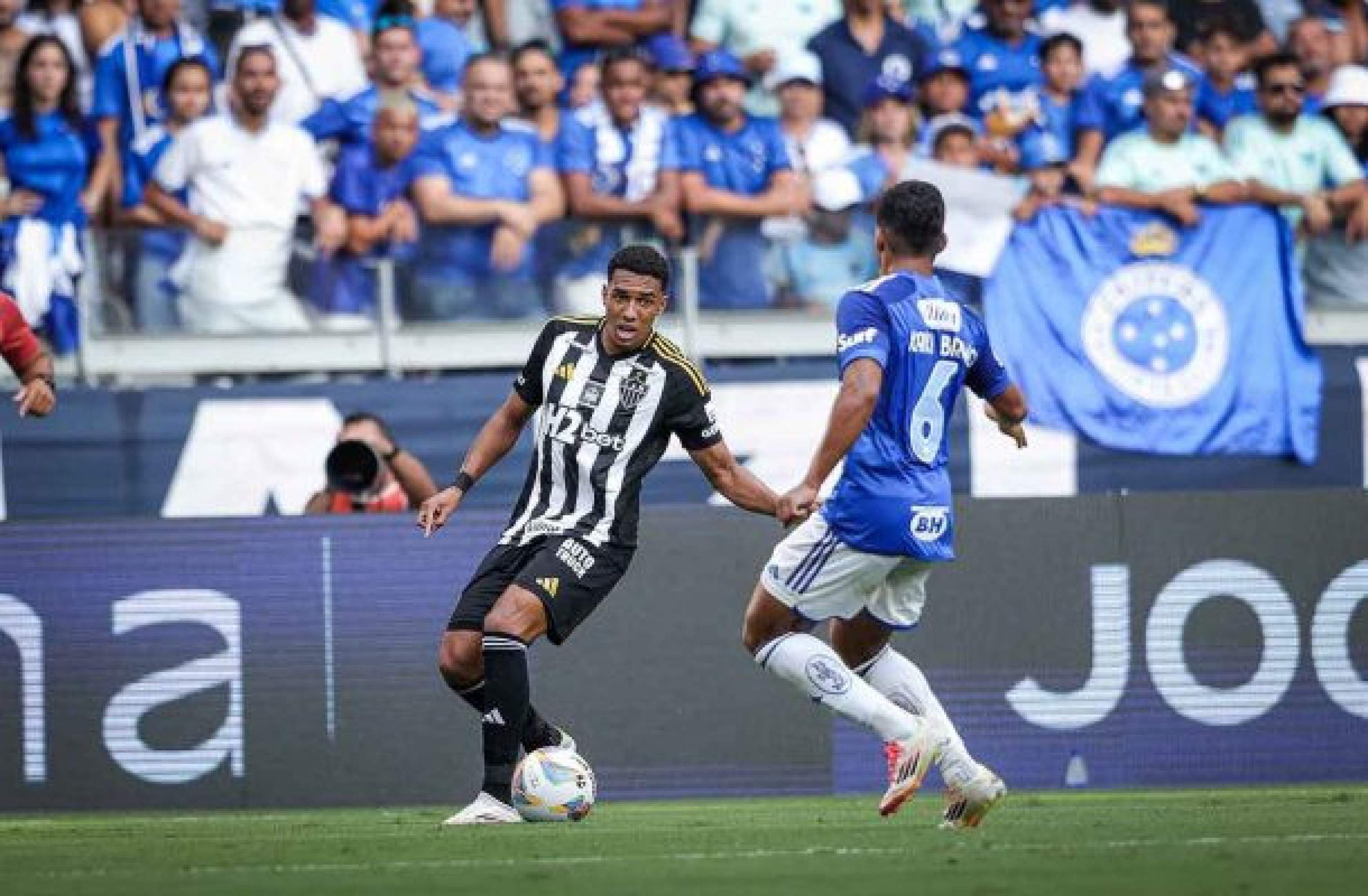 Vasco se acerta com Atlético-MG pela contratação de Palácios