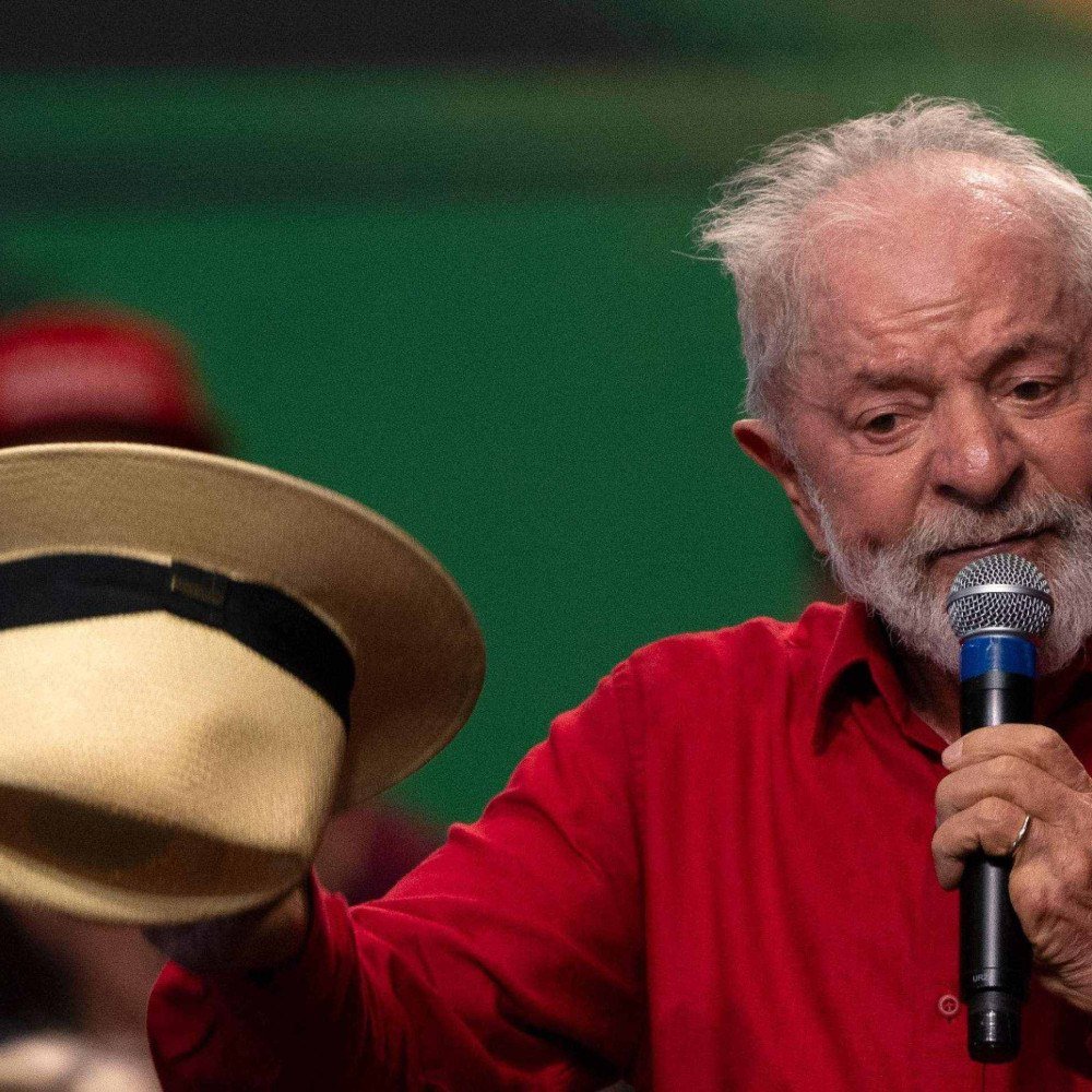 Lula se diz curado de lesão na cabeça e comenta denúncia contra Bolsonaro