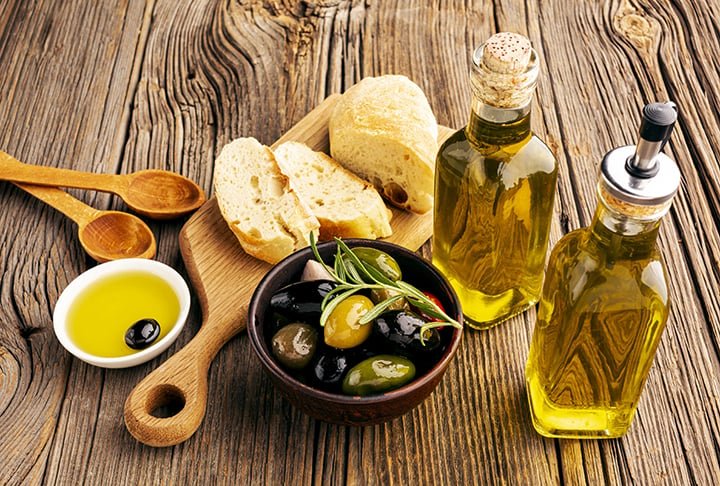 Além disso, apresenta a degustação de nove tipos diferentes de azeite, tanto de forma pura quanto os misturados a bolos, frutas e pães.