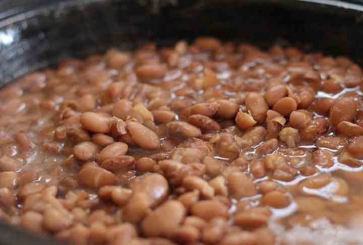 Ele é encontrado principalmente nas regiões Centro-Oeste, Nordeste e Sudeste. O nome 