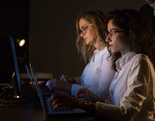 Mulheres na tecnologia: evolução supera a de homens em 1,5%