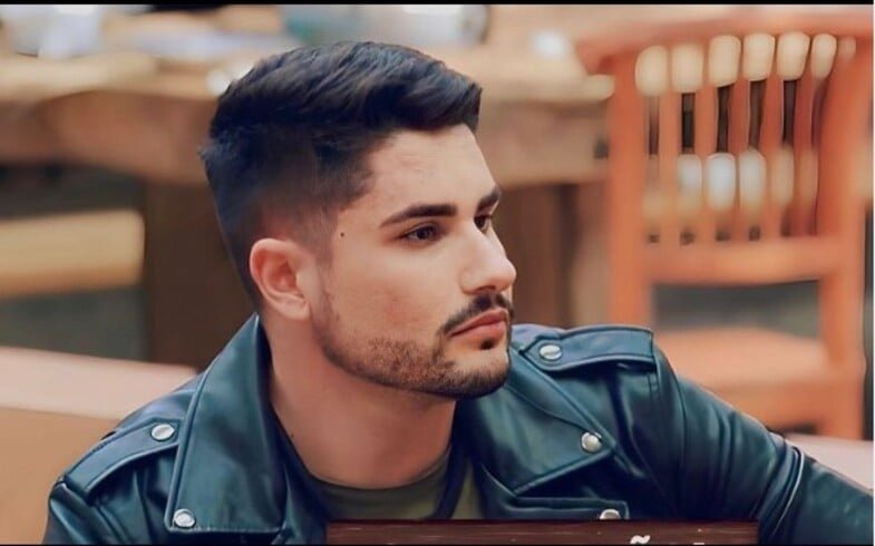 O participante Lucas Souza decidiu deixar o reality show 