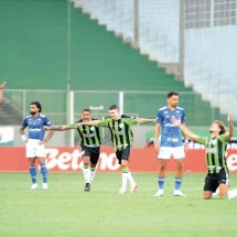 Cruzeiro está uma zona sem porteiro